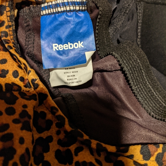 Leopard print one piece swimsuit - Picture 9 of 9